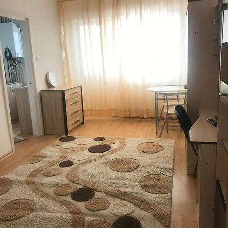 Studio In Regim Hotelier Алба Юлия Екстериор снимка